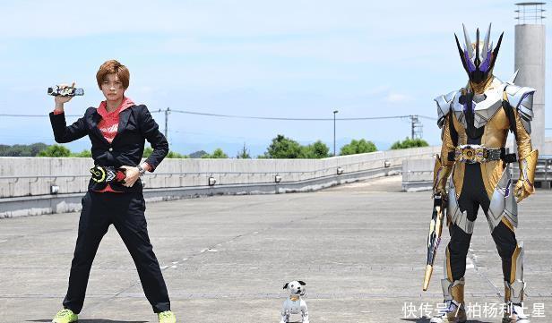 无敌|假面骑士零一千骑不出意外的“傻化”,零一千骑初次联手强无敌!