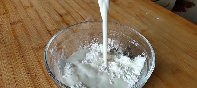 做雪糕怎样才不硬偷偷加点它,酥软不费牙,和买的一样好吃