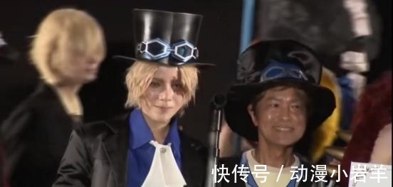 基德|海贼王Cosplay大赛，布鲁克的外貌和肢体神还原，基德简直是本人