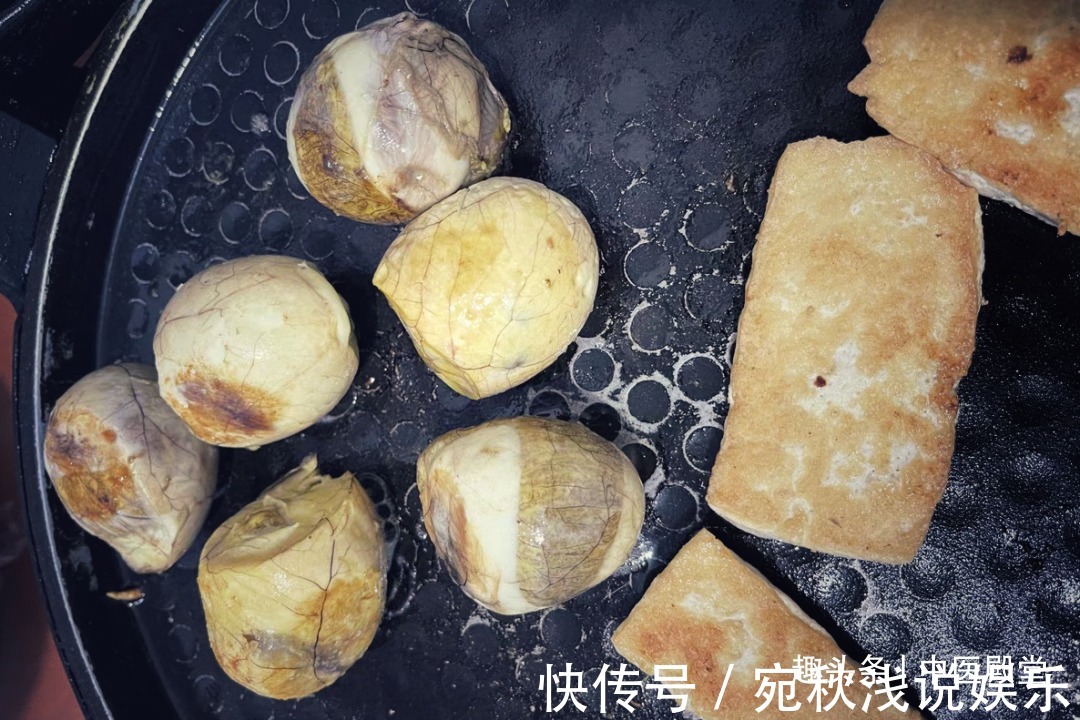 中国居民膳食指南2016|白皮蛋红皮蛋土鸡蛋,哪种有营养?2种蛋细菌多伤肝肾,最好别吃