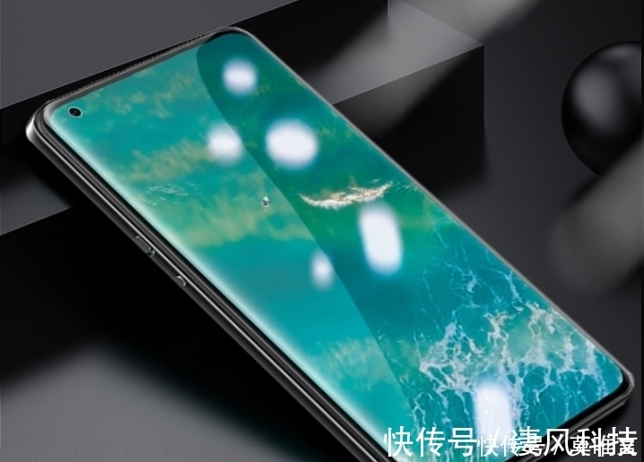 六个月|发布六个月下跌1800元，256GB+一亿像素，从高档市场跌至中档市场