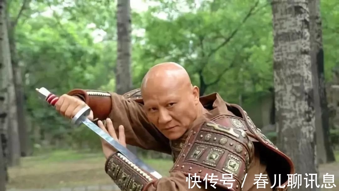 便衣警察|计春华游览完“林则徐古炮台”刚想下山,就被两个便衣警察拦住了