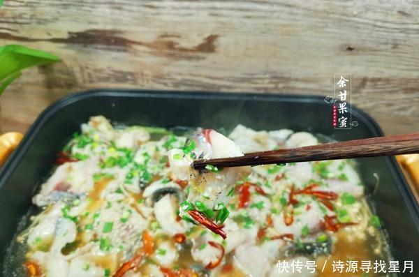 下饭|牛羊肉太贵，这食材每斤8元，烧一烧连锅上桌，汤鲜肉嫩也下饭