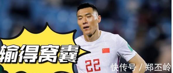 荣誉感|U13小球员打脸国足,踢球是想替父母还债,想替国足把越南赢回来