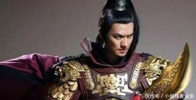 功劳|李元霸为啥怕秦琼，秦琼为何活着就上神龛，功劳第一却排名最后？