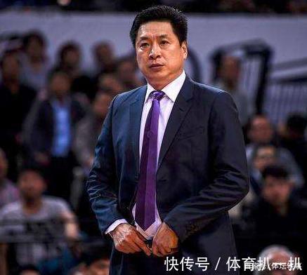 中国男篮|李春江无缘执教中国男篮?曾被篮协点名批评外,老李给了姚明脸色