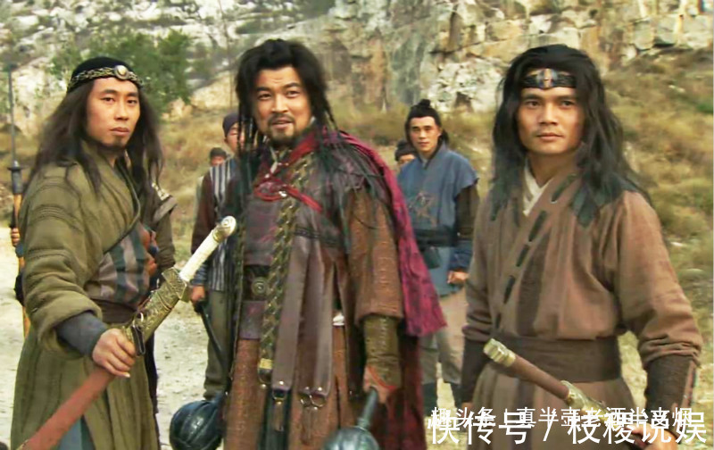 孙立&宋江最怕的帮派六天罡九地煞,十四人能斩杀李逵,一人能灭梁山