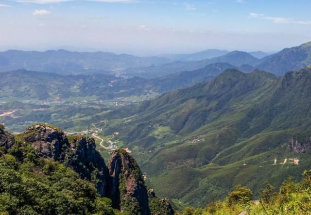 名山|我国最出名的四座名山泰山仅排第二，一座没去过此生必后悔