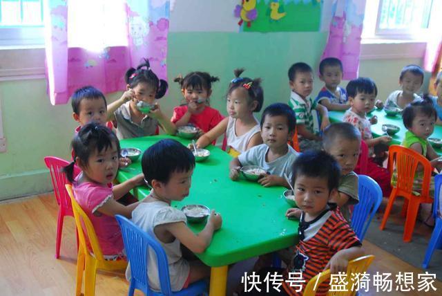 李女士|3岁男孩午休后再没睁眼,医生的解释让奶奶心碎,很多父母都犯过