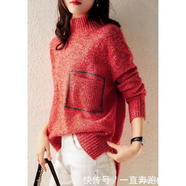 慵懒毛衣+休闲裤,今年特流行的穿搭,上班通勤都贼气质