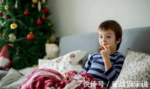 身高|睡前几种食物别让孩子吃,不仅影响身高,还容易损伤智力!