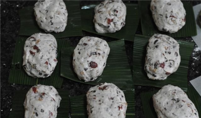 大家都蒸馒头，我却最爱它，不用发酵不揉面，香糯柔软真美味