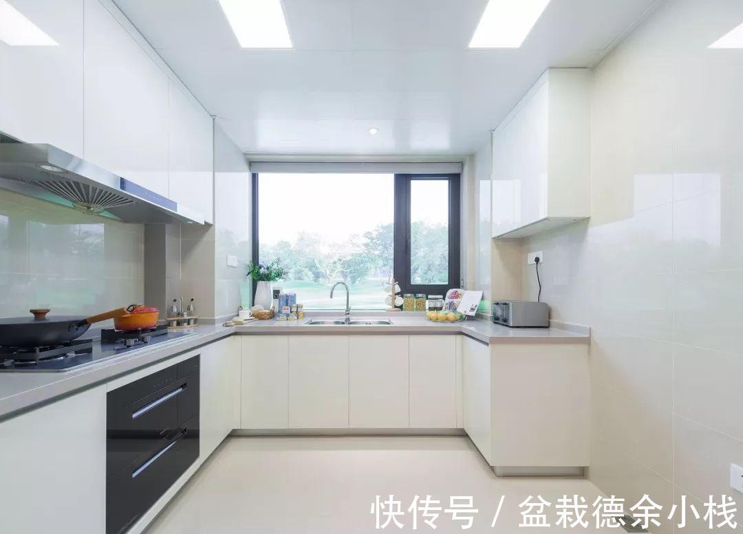 天花板|新房入住一周年,细数厨房装修三大坑,多花钱反而更难用!