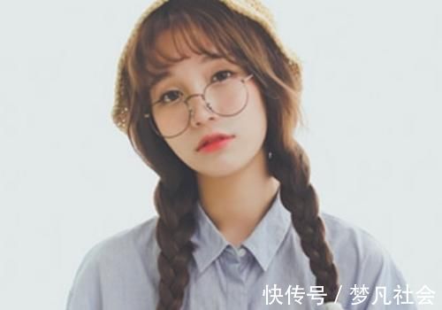 学生党 学生党别只知道扎马尾,掌握3种早春流行款发型,彻底告别村姑
