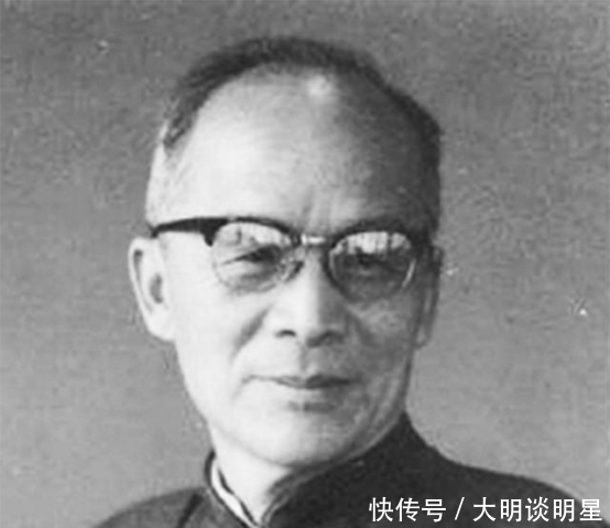 美丽姨太太守寡多年,逃亡路上以身相许嫡子的朋友,实则惨被利用