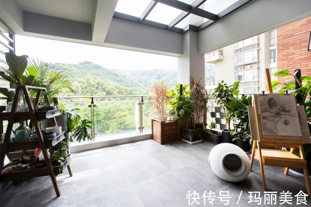 深木色|99㎡现代工业风,85后女神的家,满屋高级灰,绿植清新点缀