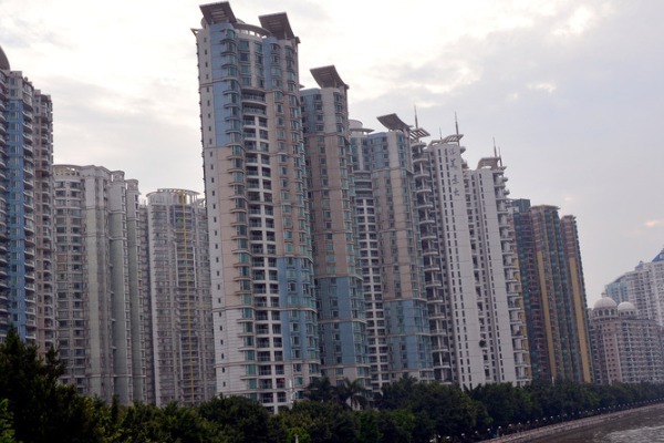 开发商|银行全面停止房贷,是不是房价要下跌了看完明白了!