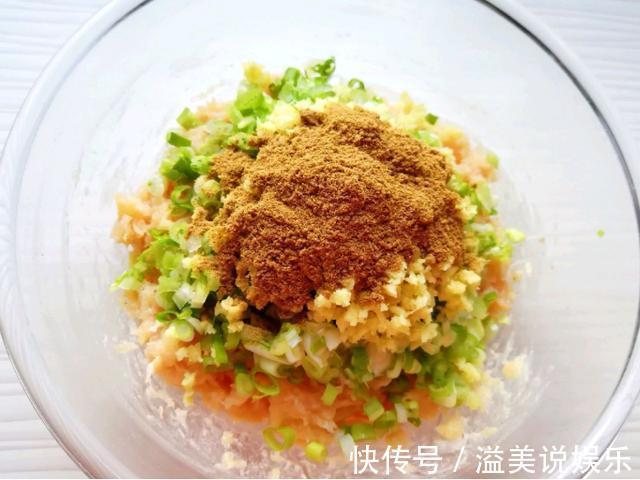 猪油|萝卜馅饺子有水怎么办焯水就错了，加点它萝卜不出水不变味