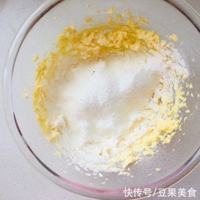 面团|外壳酥脆！内心软糯Q弹DE德式布丁塔