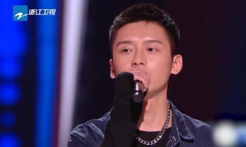 《好聲音2021》讓張碧晨從頭夸到尾的“新梁博”,已露出了冠軍相