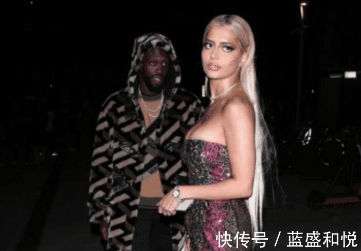 超模|同样形象邋遢,贝弗利找到超模女友,为何杜兰特却无人搭理!