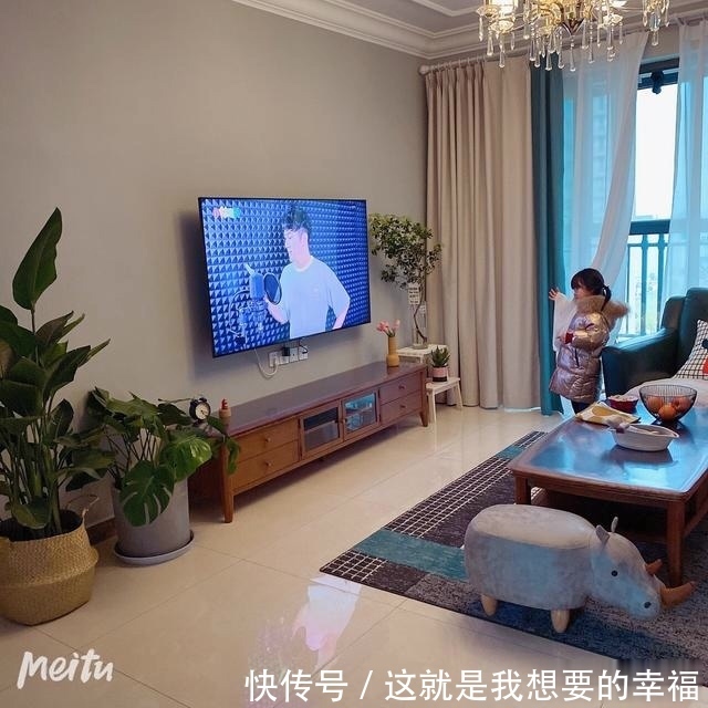 电视柜|一家三口的新房,很漂亮,不做电视墙,女儿特别高兴,忍不住晒晒