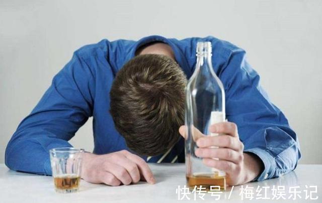 黄曲霉菌|肝不好不能吃西红柿?医生建议:若想肝脏好,这2种食物要少吃