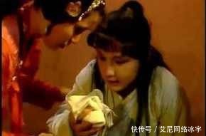 红楼梦里, 贾宝玉为什么要送林黛玉旧手帕子