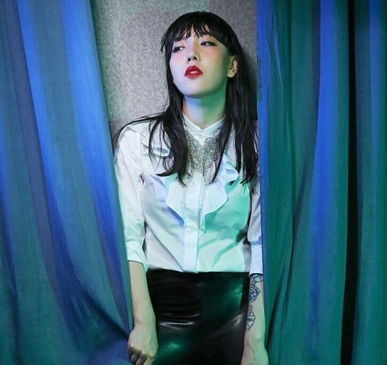 代言费从1.3亿降到小县城商演,只火了这么几年,她得罪了谁