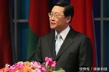 中国“首席”包租公:名下15000套房产,每年租金都有300多亿