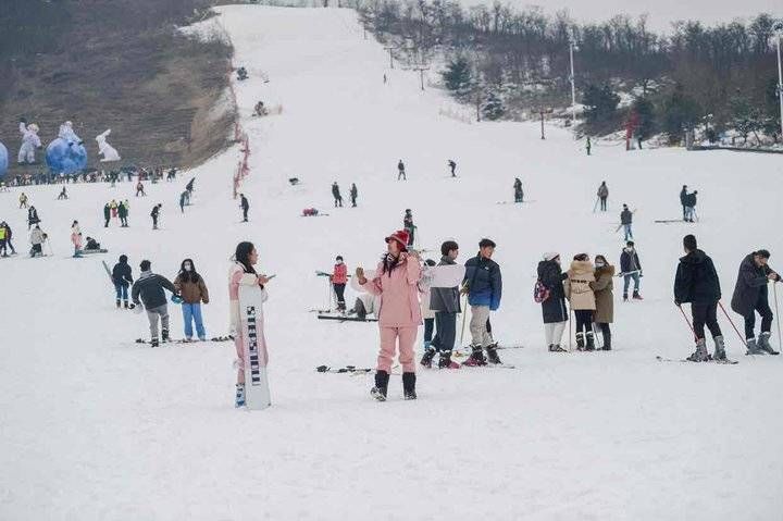 滑雪场|冬奥临近，滑雪场上热起来