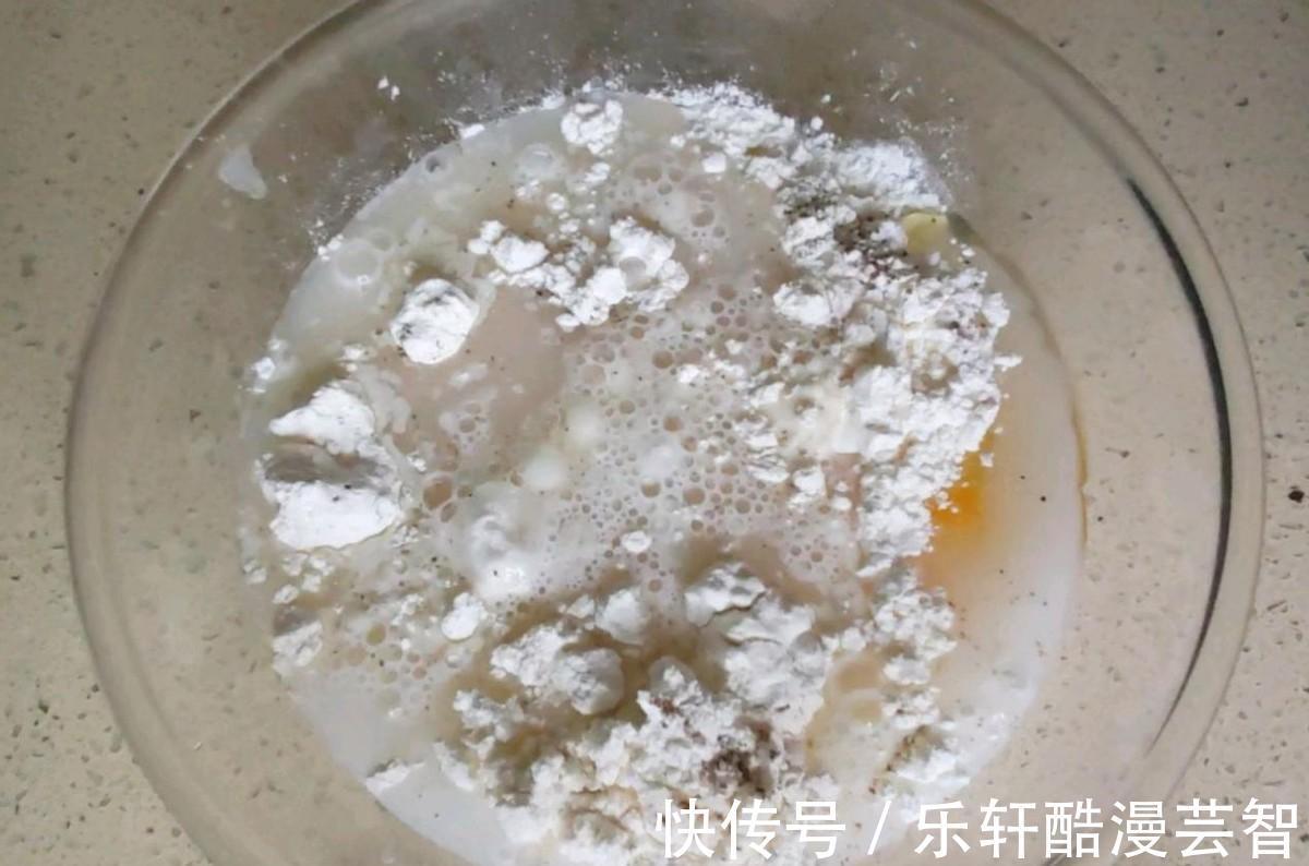 火爆大街的章鱼小丸子,自己在家动手也可以做成,轻松又简单