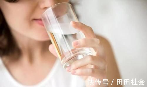 大包装|减肥管不住嘴?教你4个原则,5个方法,先让你的胃“瘦下来”!