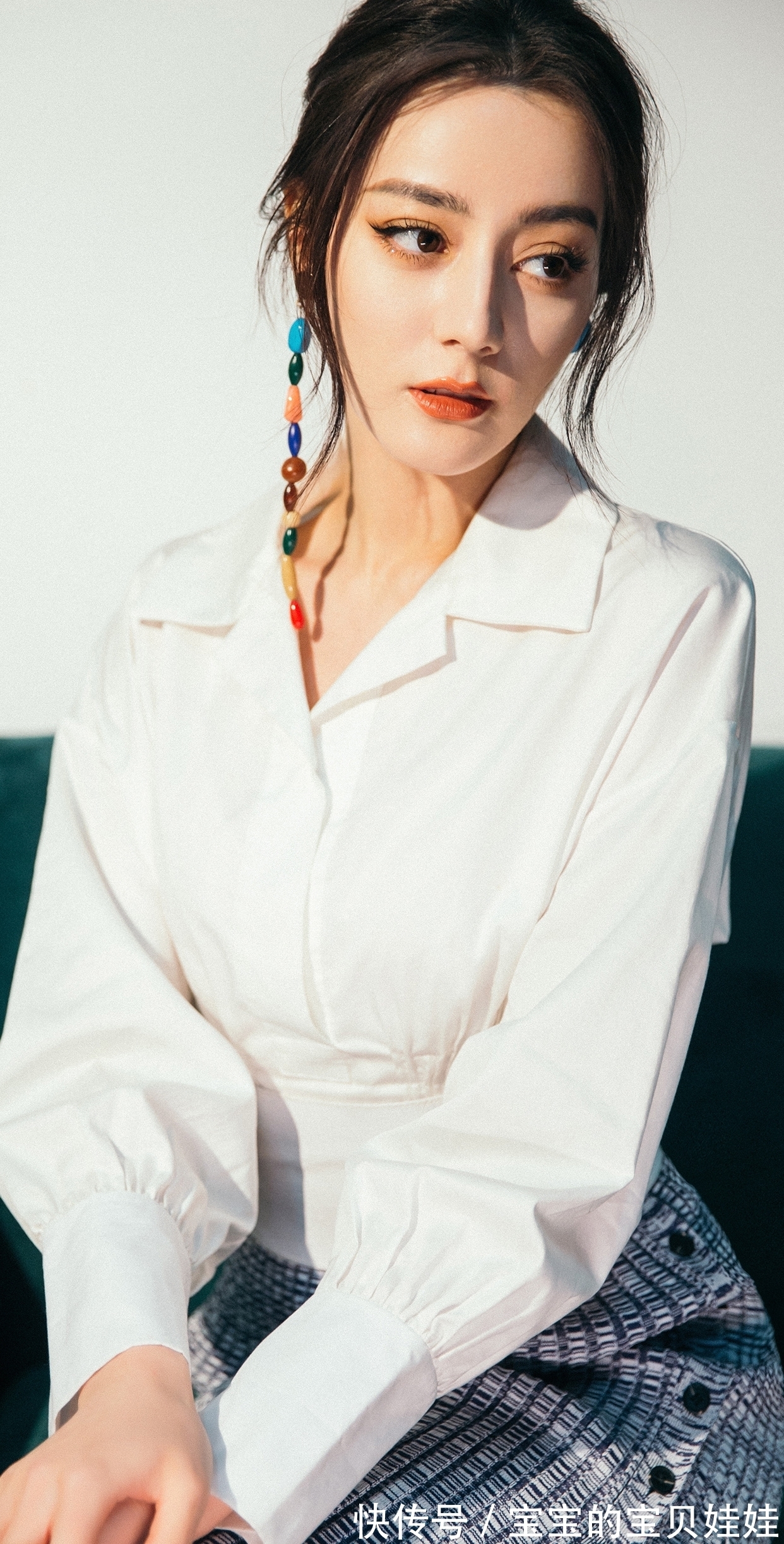 手机壁纸分享——明星美女系列:新年换个新壁纸吧