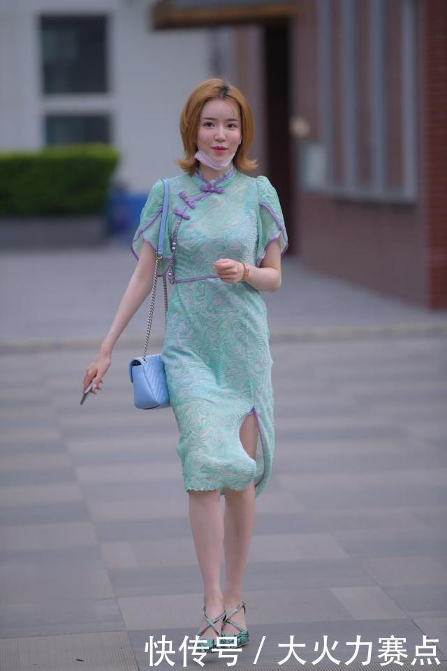 国民|美女“旗袍风”连衣裙,穿出国民女神的魅力