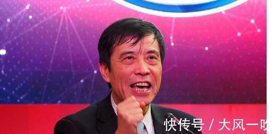李铁|陈戌源“御驾亲征”,李铁放下包袱,对手慌了,国足将要背水一战