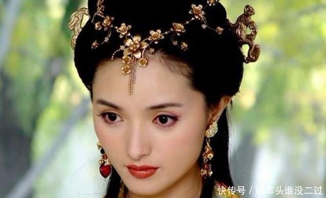 差点|皇帝招才女入宫,才女作词一首,结果一生无宠,还差点被活活饿死!