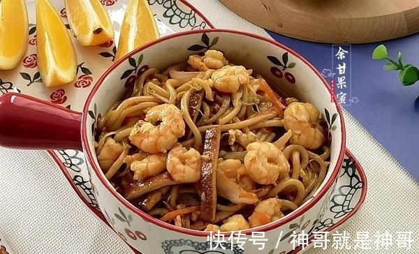 学生早餐轻松做,菜和主食一锅出,一煮一炒鲜香味美营养十足