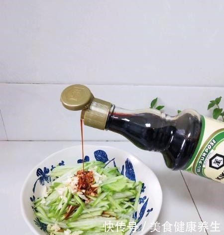 这食物要连皮吃,大病小病都不怕,1块钱1斤,却扔了这么多年