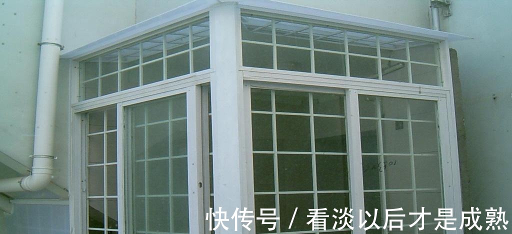 防盗网|封阳台不再用防盗网了，现在都流行这么装！