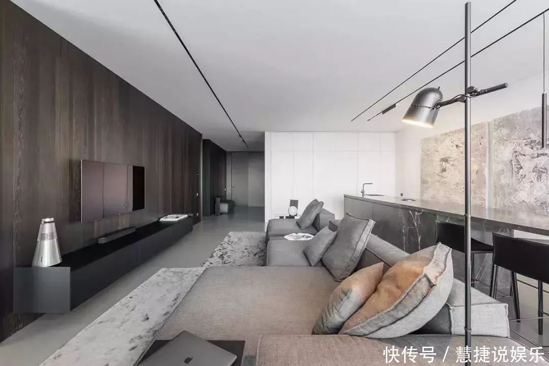 简约|33款高级灰的客厅，简约空间的高级感
