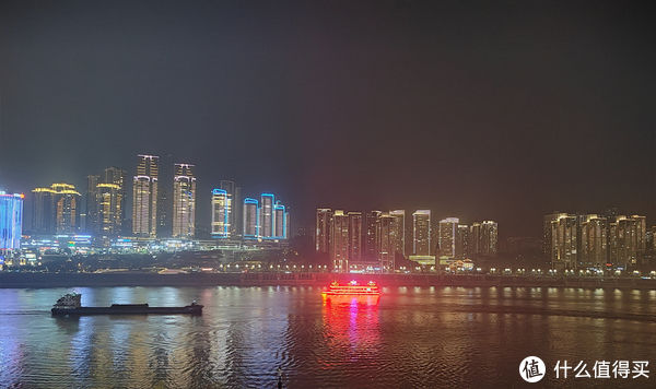 一亿像素细节有多精湛？荣耀60 Pro手机夜景随拍