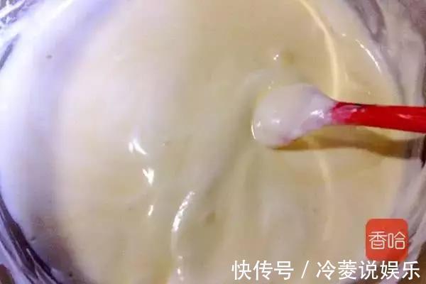 3个鸡蛋,一袋牛奶,蒸一蒸,做香喷喷蛋糕,家里有孩子不要错过