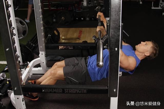前臂|引体向上拉不起来?针对强化手臂和背部肌肉,用9个动作就能练好