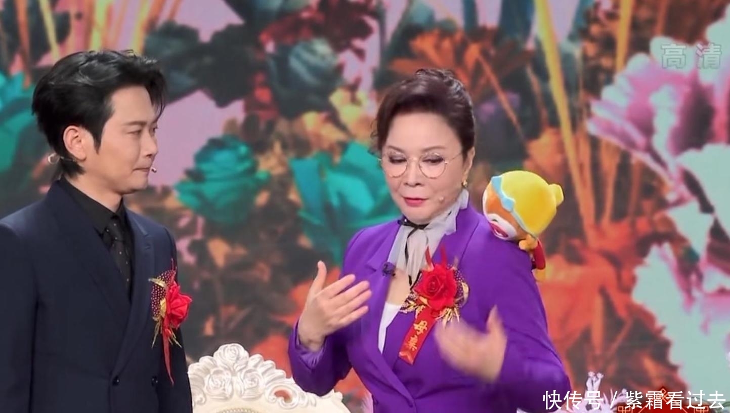 郭德纲见面管蔡明叫姑姑,这样的奇葩辈分,到底是怎么来的?