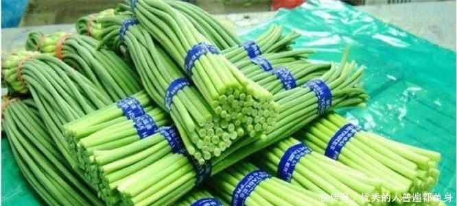 秋天适合多吃3种食物，美容养生、皮肤细腻光滑，好吃也不贵！