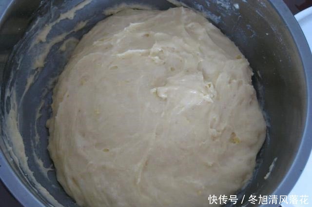 不用|不用面包机,不用一直揉面,在家也能做出暄软小餐包,当早餐真好