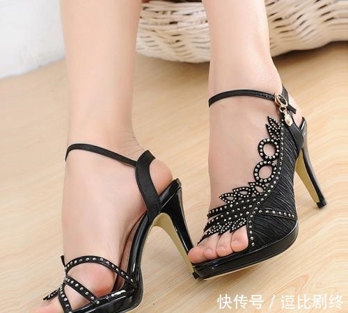 女人|精致尖头细高跟,展现出女人的魅力和气质范