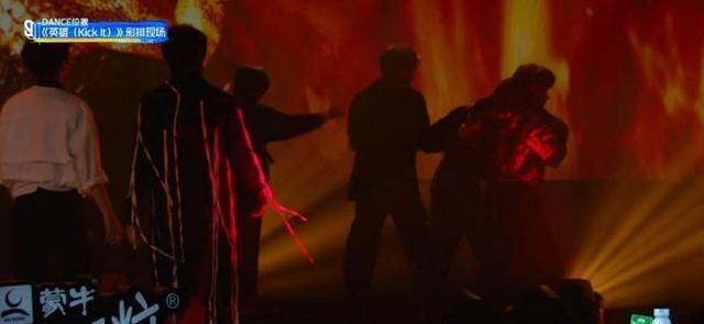 “青3”余景天练习扭伤吓到LISA！公演完美表现获小莎点赞！