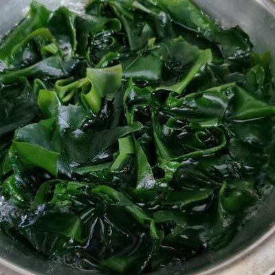 日常|#我的养生日常-远离秋燥#裙带菜炒鸡蛋